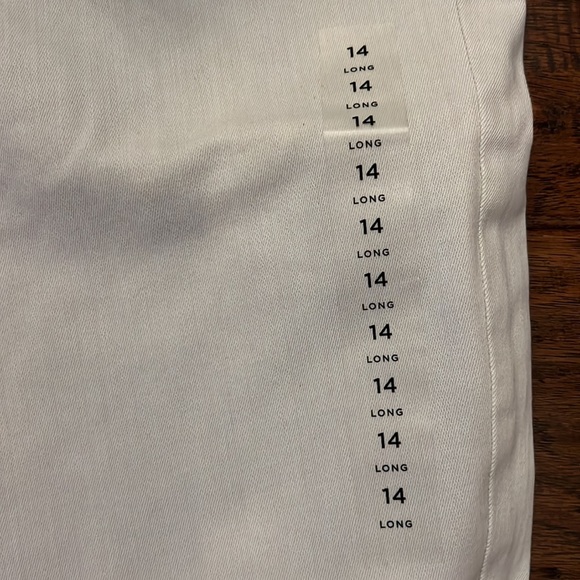 American Eagle Outfitters Next Level Stretch X Jegging - Picture 3 of 12